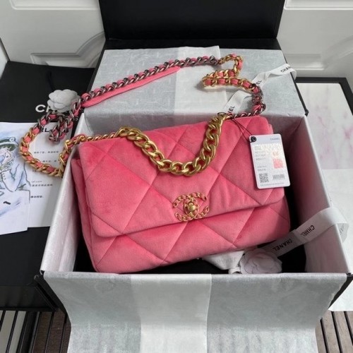Chanel 19 borsa con patta in velluto AS1161 rosa