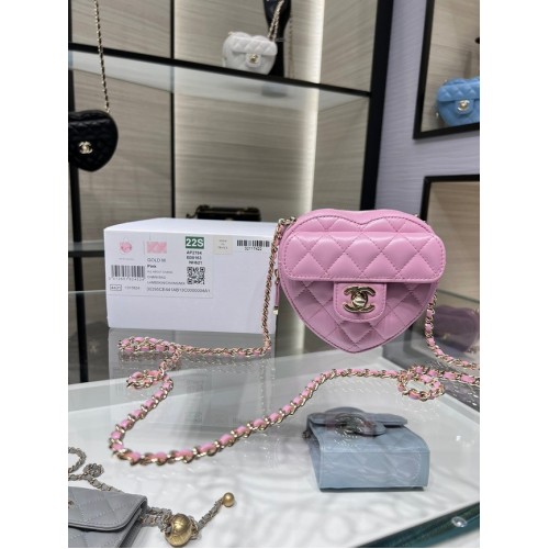 Chanel 2022S Love Heart mini borsa a tracolla in pelle di agnello AO2784 rosa