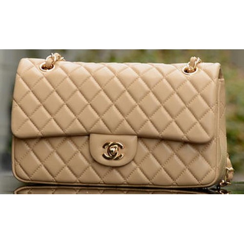Borsa con patta Chanel serie 2.55 in pelle di montone color albicocca A37586 oro