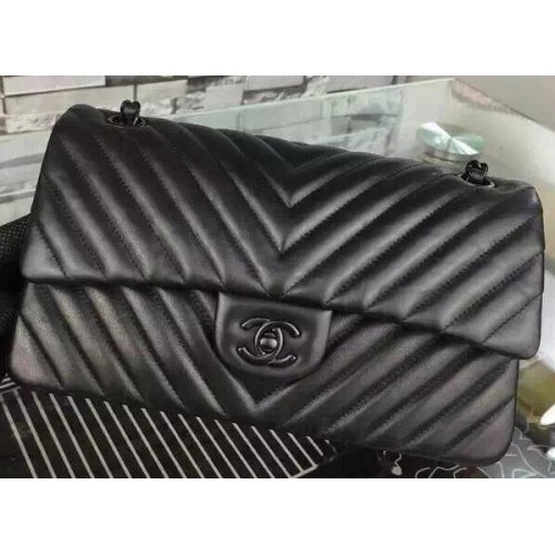 Chanel Borsa con patta serie 2.55 Pelle di agnello nera Chevron A5023 nera
