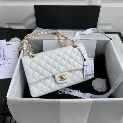 Chanel Borsa con patta serie 2.55 Pelle di montone originale A1112 bianca