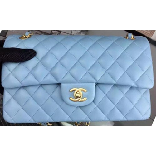 Chanel Borsa con patta serie 2.55 Pelle di montone blu cielo A06375 oro
