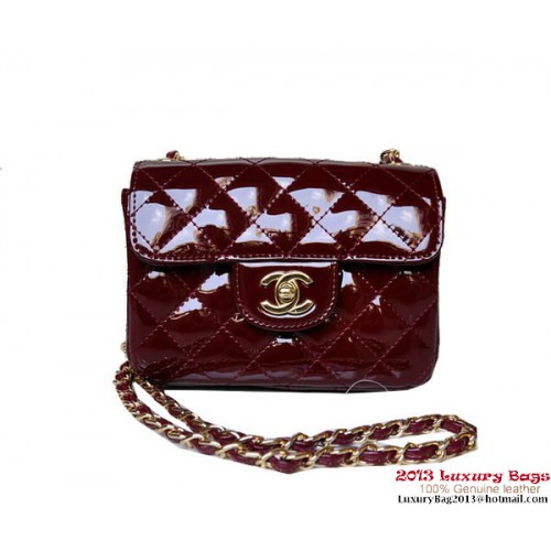 Chanel A01115 mini borsa con patta bordeaux in pelle verniciata oro