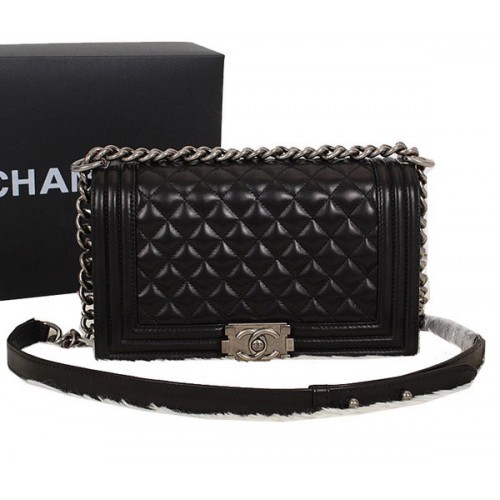 Borsa a tracolla con patta Le Boy in pelle di montone nera Chanel A67086 argento