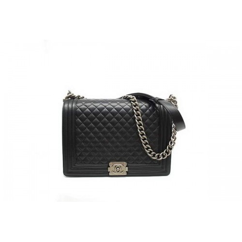 Chanel Boy Borsa a tracolla con patta A30171 Pelle di montone nera