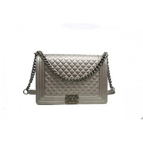 Chanel Boy Borsa a tracolla con patta A30171 Pelle di montone grigia