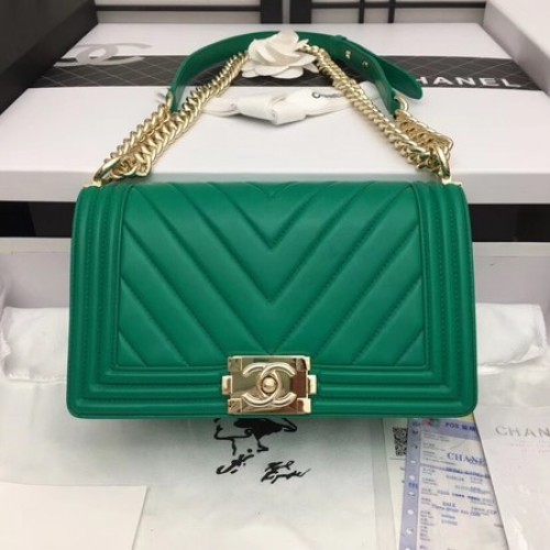 Chanel Boy Flap Borsa a tracolla originale in pelle di montone A67086 verde