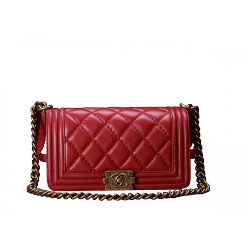 Borsa a tracolla con patta Chanel Boy rossa in pelle di vitello originale A67086 oro