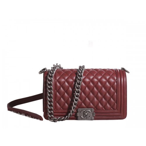 Borsa a tracolla Chanel Boy Flap in pelle di agnello bordeaux A67086 argento