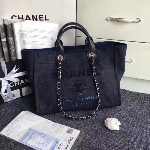 Borsa shopping tote in pelle Chanel Canvas blu scuro A1679
