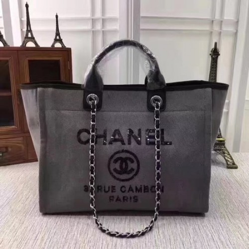 Borsa shopping tote in tela Chanel A68046 grigia