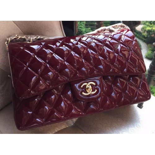 Borsa classica con patta Chanel Pelle verniciata originale bordeaux A1113 oro