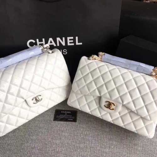 Borsa classica con patta Chanel in pelle originale A1113 bianca