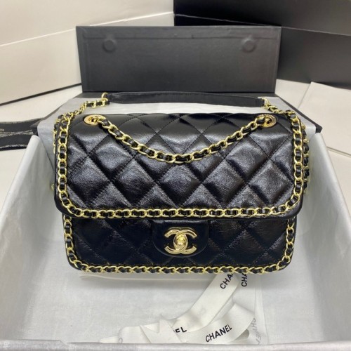 Borsa classica con patta Chanel Pelle di montone originale 3366 nero e metallo tonalità oro
