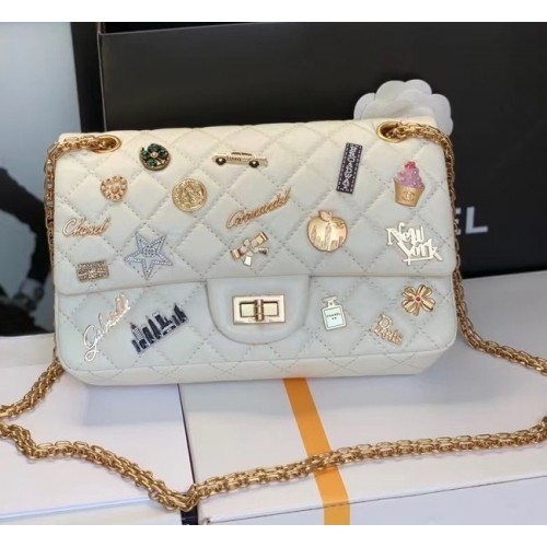 Chanel Borsa a tracolla classica con patta Pelle di montone originale AS30225 bianca