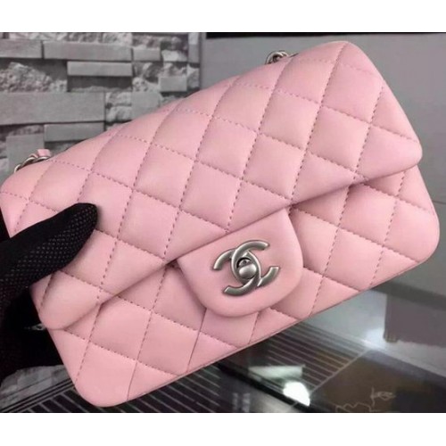 Chanel Classic mini borsa con patta in pelle di montone rosa A67350 argento