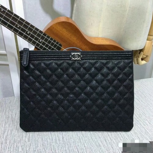 Pochette Chanel in pelle di caviale nera 7010 argento