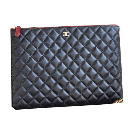 Pochette Chanel in pelle di montone nera A82044 oro