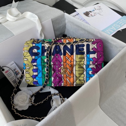 Chanel Lettere colorate Borsa con patta AS2897 Rainbow Print
