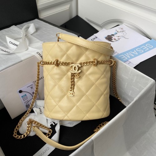 Borsa Chanel con coulisse in metallo dorato AS3116 giallo
