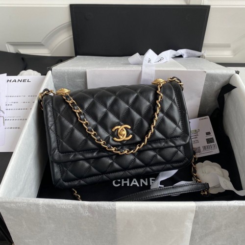 Borsa con patta Chanel pelle di montone metallo tono oro AP1737 nero