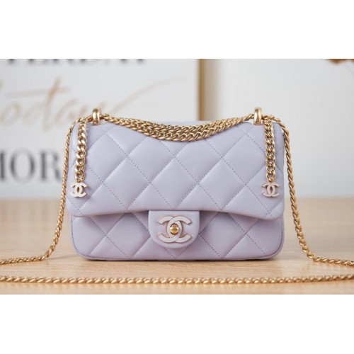 Borsa a tracolla piccola Chanel Flap in pelle di agnello AS3114 Lavanda