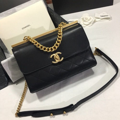 Borsa a tracolla Chanel Flap Original in pelle bovina 56987 nera