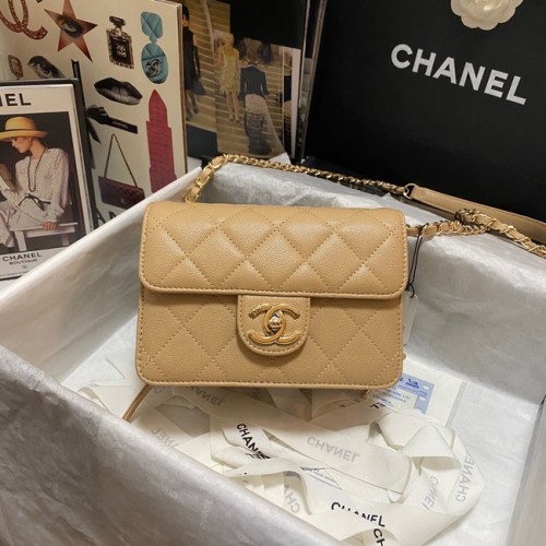 Borsa a tracolla con patta Chanel Pelle di vitello granulata AS3002 albicocca