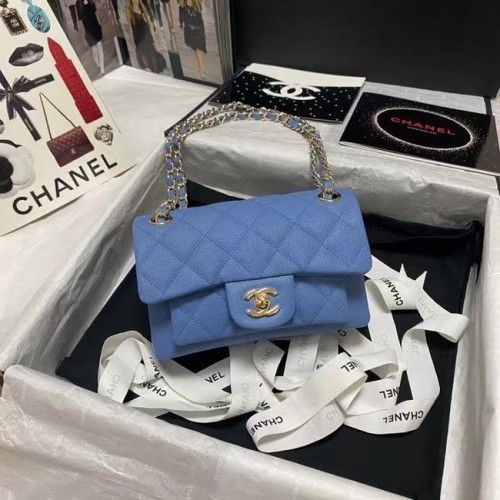 Borsa a tracolla con patta Chanel Pelle di vitello granulata AS9960 blu