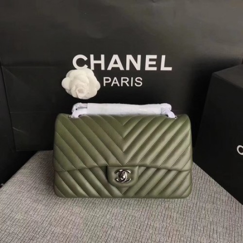 Borsa a tracolla con patta Chanel verde pelle di montone originale CF1112V argento