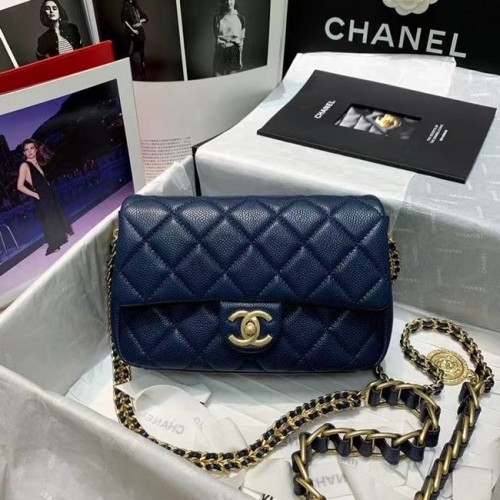 Borsa a tracolla con patta Chanel Pelle originale AS2543 blu scuro