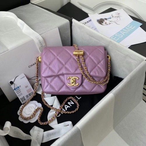 Borsa a tracolla con patta Chanel Pelle di vitello granulata AS2855 rosa perla