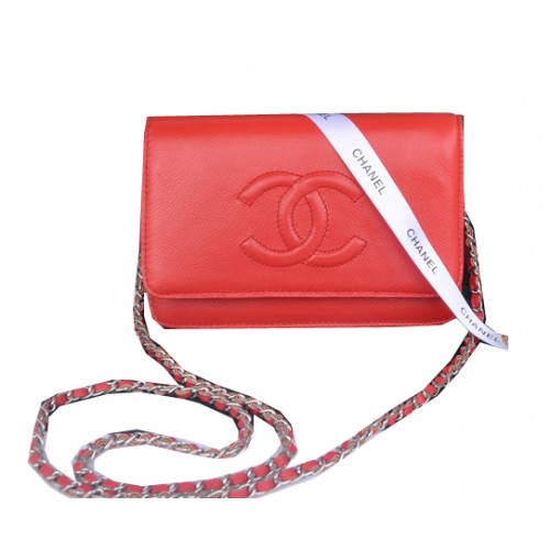 Borsa a tracolla con patta Chanel in pelle di vitello rossa CHA33817 argento