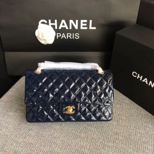 Borse a tracolla con patta Chanel blu scuro pelle verniciata originale CF1112 oro