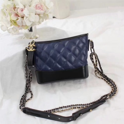 Chanel Gabrielle Borsa a tracolla in pelle di vitello 8122A blu