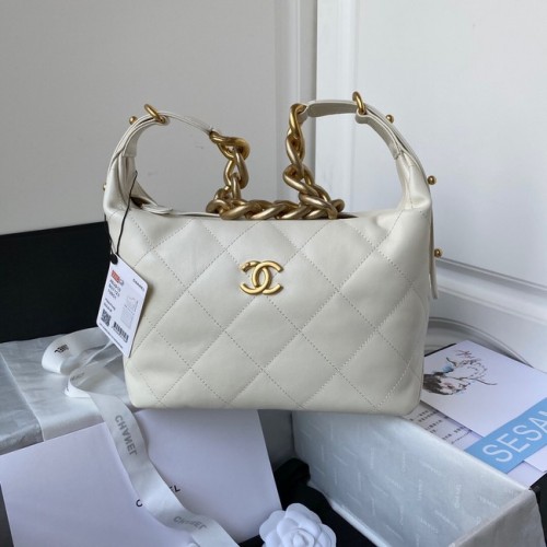 Pelle di pecora Chanel AS2910 metallo tono oro bianco
