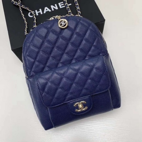 Zaino Chanel in pelle di vitello granulata in metallo dorato AS0004 blu