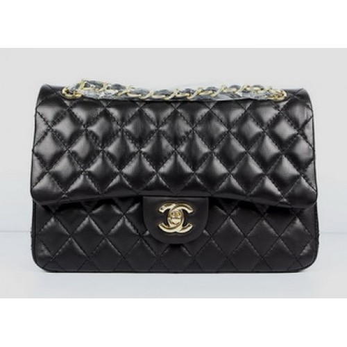 Borsa Chanel 2.55 con patta trapuntata A1112 nera con hardware dorato