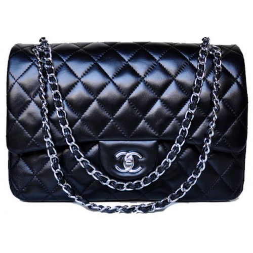 Borsa con patta in pelle di montone nera classica trapuntata Chanel A58600 argento