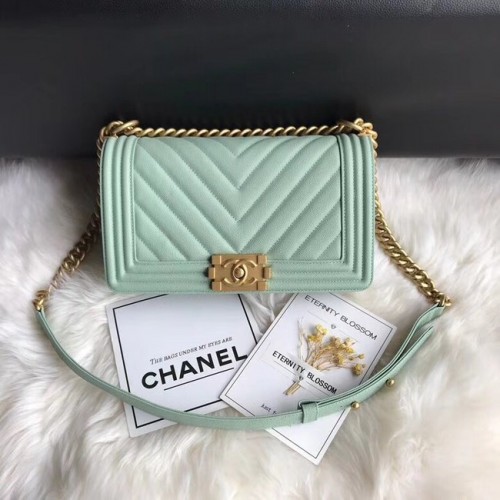 Borsa a tracolla Chanel Leboy Original Caviar in pelle A67086 Catena in oro verde chiaro