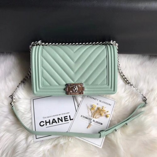 Chanel Leboy Original Caviar Borsa a tracolla in pelle A67086 Catena d'argento verde chiaro