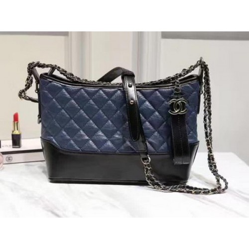 Borsa a tracolla media Chanel in pelle di montone A93826 blu