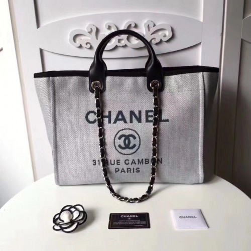 Borsa shopping tote in pelle Chanel Original Canvas 92298 grigia
