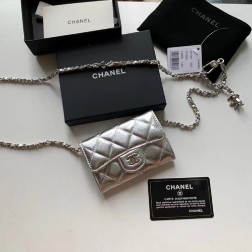 Tasca in pelle di vitello martellata originale Chanel 81081 argento