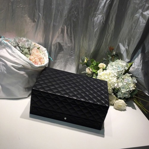 Portagioie in pelle originale Chanel C63261 nero