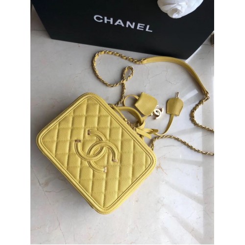 Borsa cosmetica media in pelle originale Chanel 93443 gialla