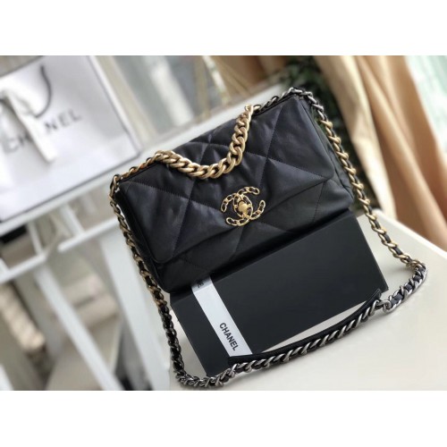 Borsa con patta Chanel 19 AS1160 nera