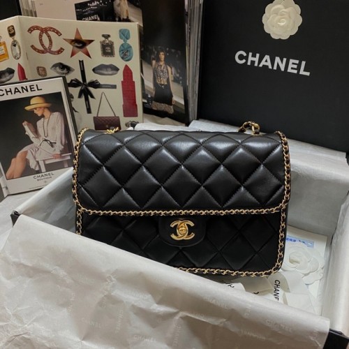 BORSA PICCOLA CON PATTA Chanel AS1672 nera