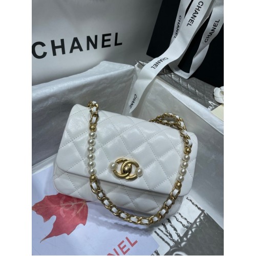 Chanel PICCOLA BORSA CON PATTA Pelle di vitello Imitazione Perle Metallo dorato AS3000 bianco