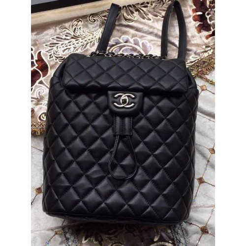 Zaino in pelle di montone Chanel A91121 nero